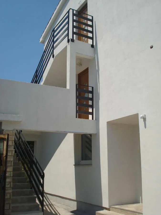 Apartment Premantura 0*,